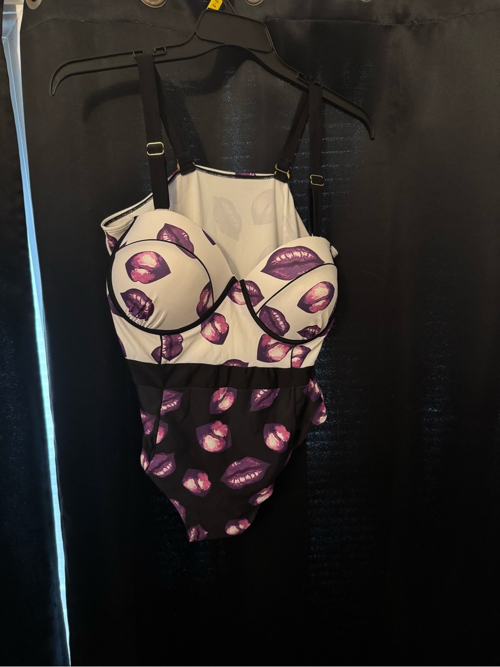 Women’s Purple Lip-Print One-Piece Swimsuit